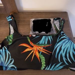 Boohoo Swimsuit top